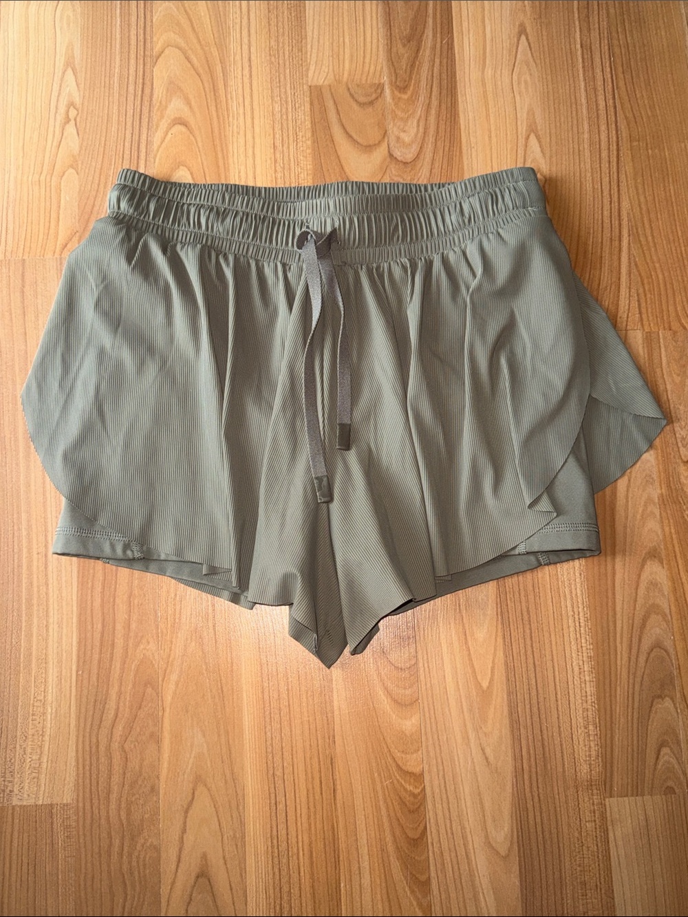 Small JOY LAB Women's Flowy Gray Lightweight Running Shorts
